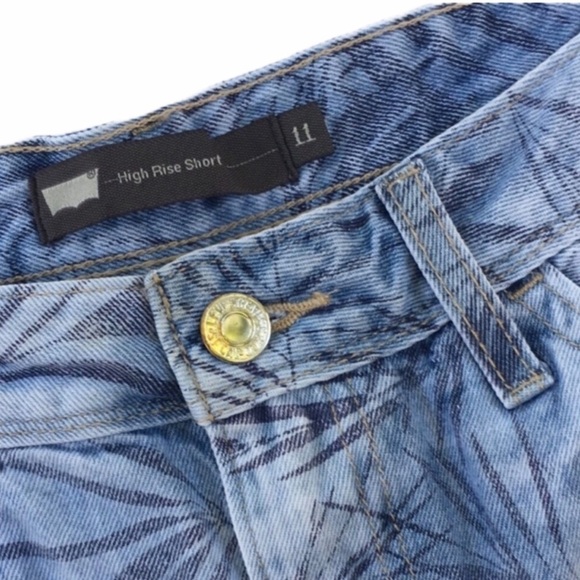 Levi's high-waist palm leaf cut-off jean short frayed sz 11 - Picture 5 of 8